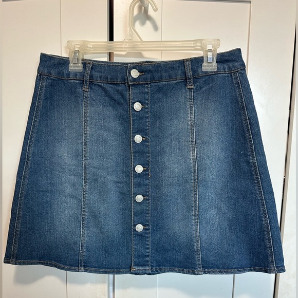 Mossimo Supply Co Blue Cotton A-Line Mini Denim Skirt size 12 - Picture 1 of 10